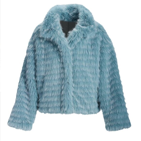 NVLT Women's Textured Teddy Jacket in Light Blue Size Medium - Picture 2 of 3